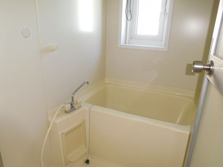 メゾンクレールBの風呂