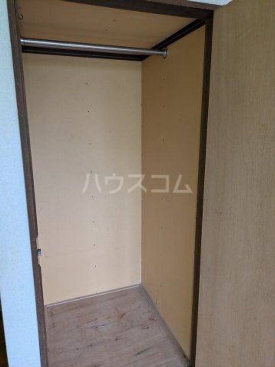 バリーズの内装