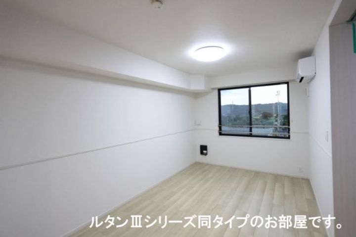 栃木県宇都宮市若松原3(アパート)の賃貸物件の居間