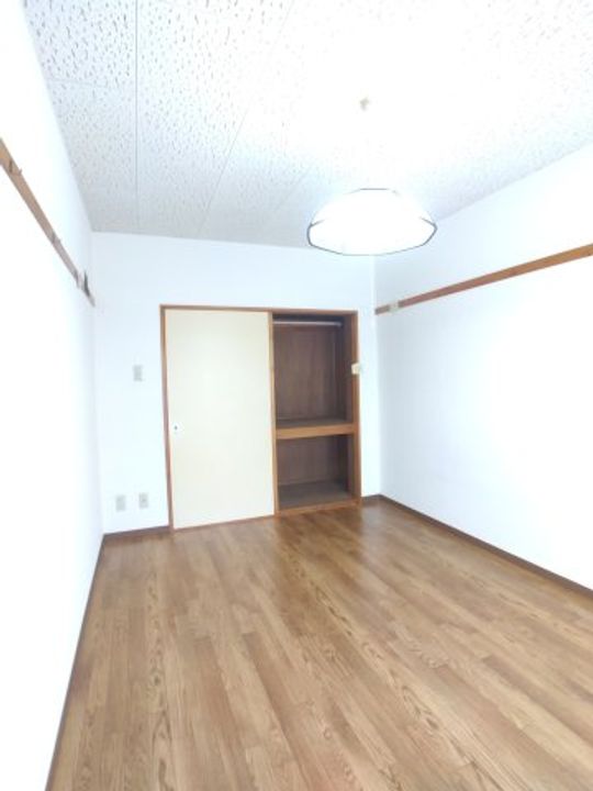 ライトハウス大津 Iの内装