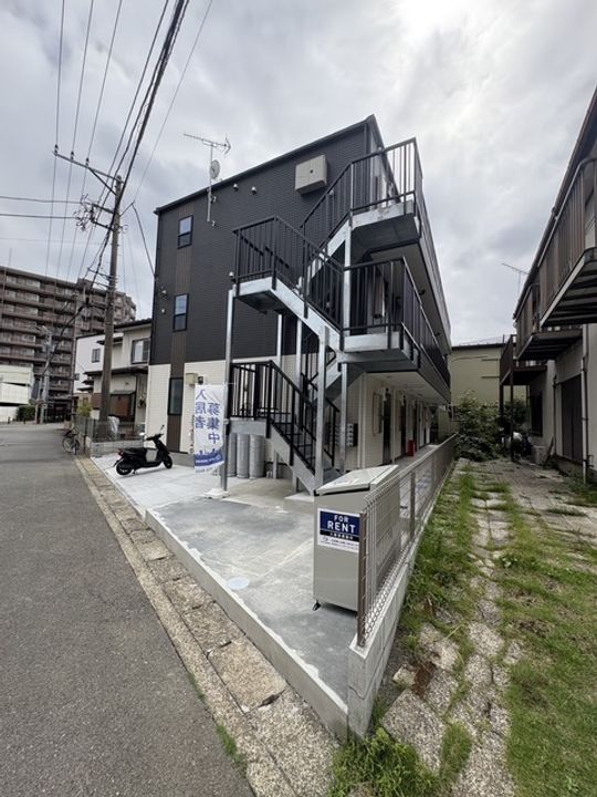 神奈川県相模原市緑区西橋本1(アパート)の賃貸物件の外観