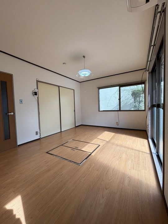 埼玉県さいたま市大宮区浅間町1(一戸建)の賃貸物件の居間