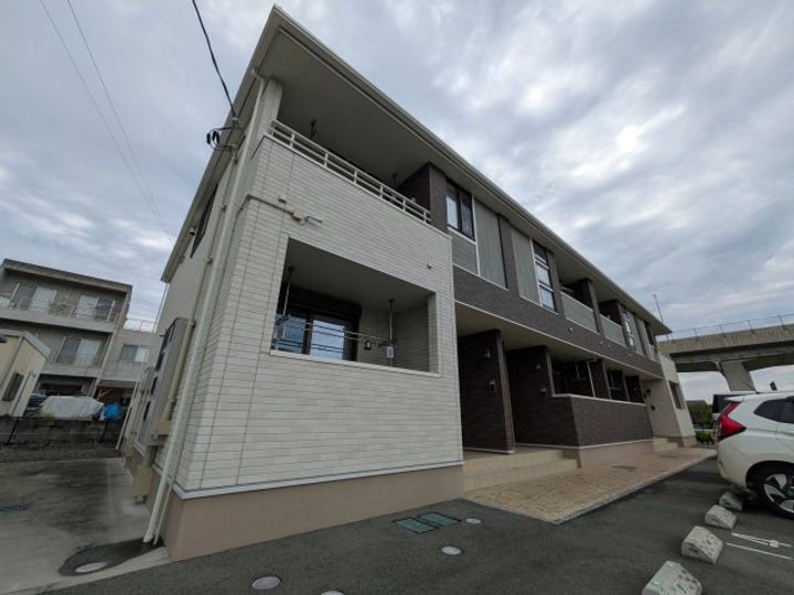 徳島県板野郡板野町川端字惣徳田(アパート)の賃貸物件の外観