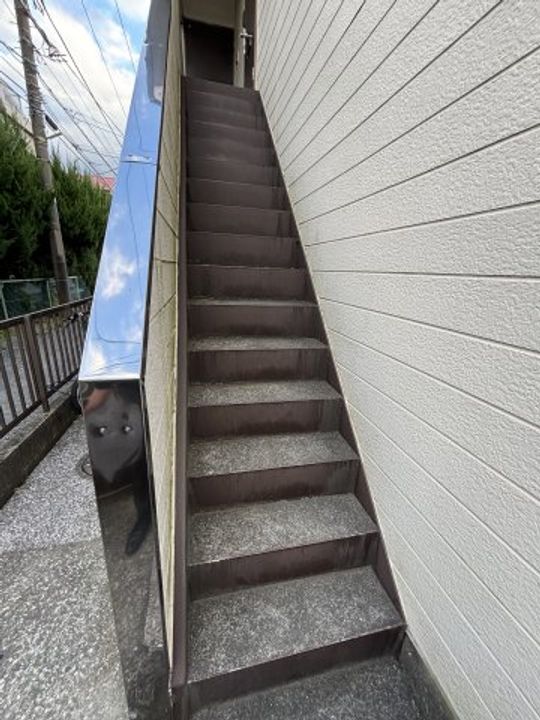 ハイツオモダカの居間