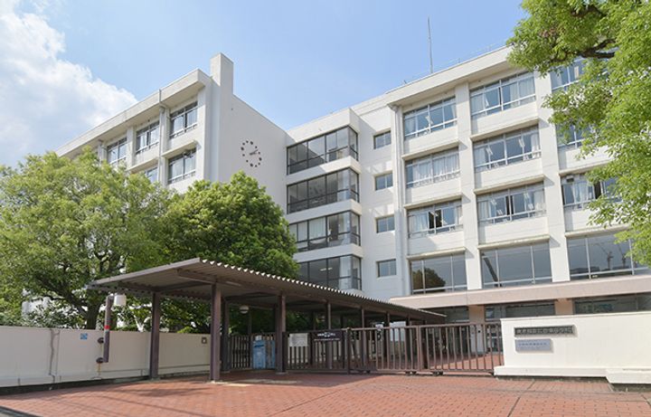 東京都港区三田1(マンション)の賃貸物件の周辺