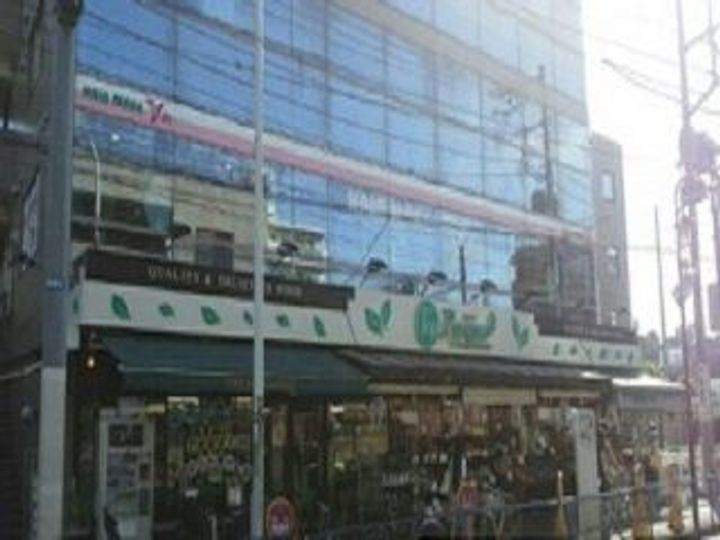 エムロードの周辺