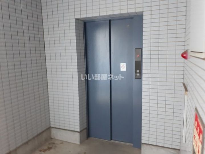 日峯マンションの内装