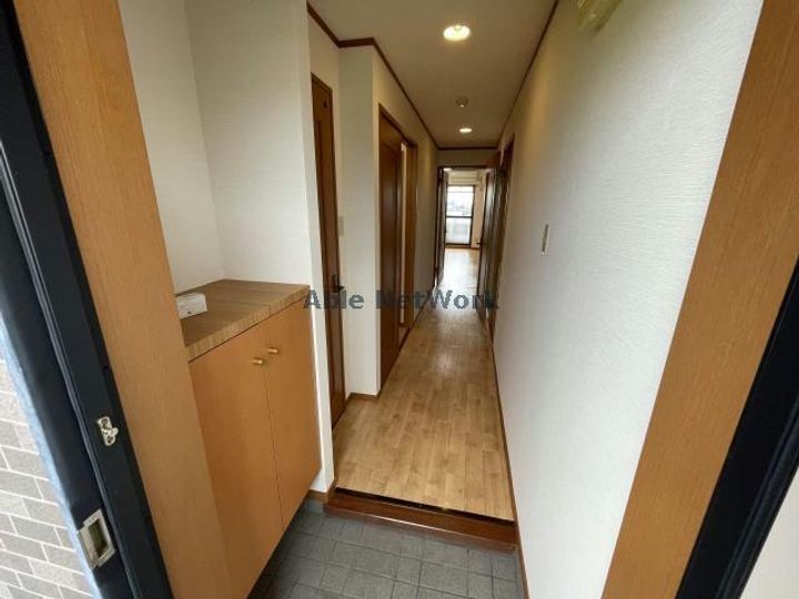 ボヌールメゾンMIKASAの玄関