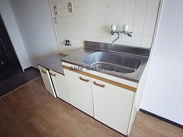 岐阜県岐阜市長森本町2(マンション)の賃貸物件のキッチン