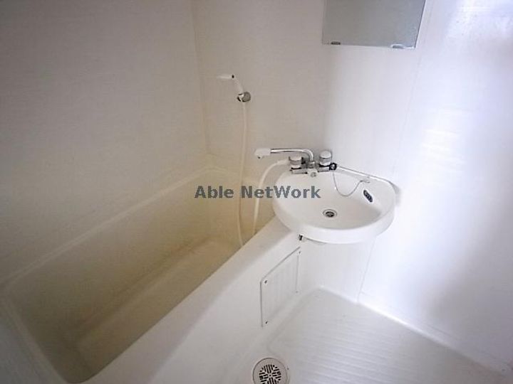 岐阜県岐阜市長森本町2(マンション)の賃貸物件の風呂