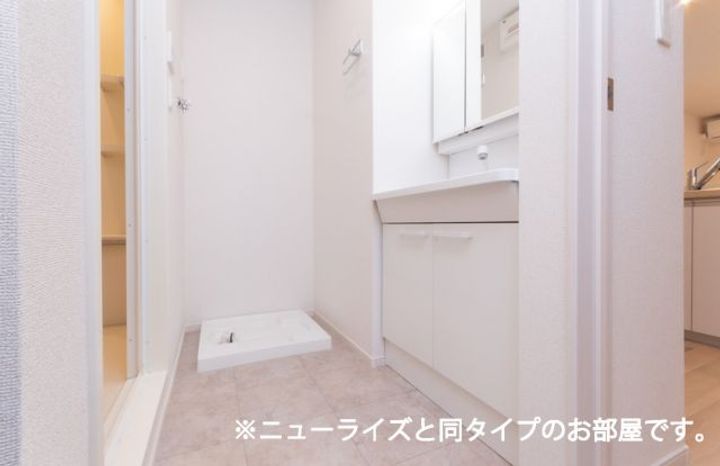 コーラルローズツインIIの内装