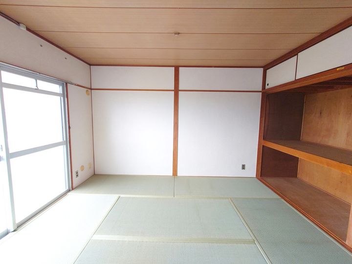 ロイヤルハイツ藤田の内装