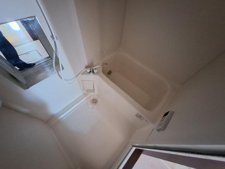 フィオーレ岩切の風呂