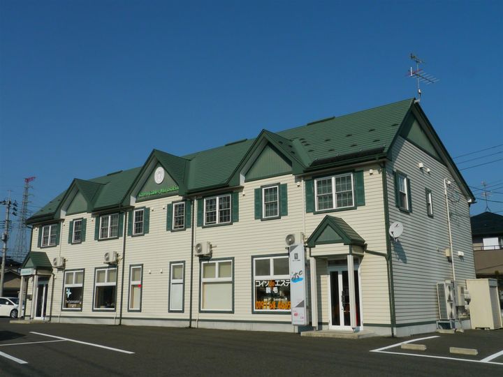 グリーンゲイブルズむらさきのの外観