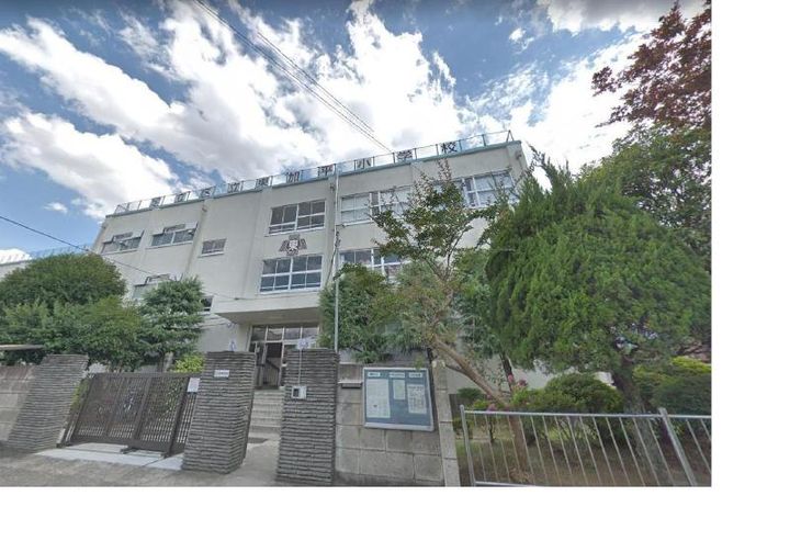 シードブライトBの周辺