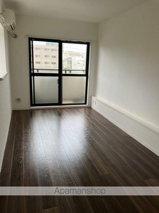 ラレーブ津田沼IVの居間