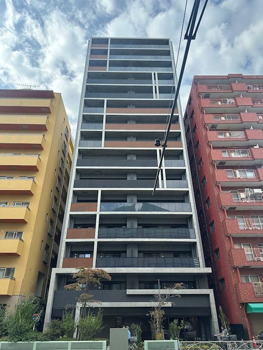 アルファレジデンシア南千住の外観