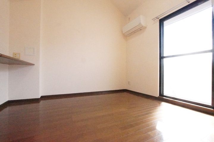 兵庫県尼崎市武庫之荘西2(マンション)の賃貸物件の居間