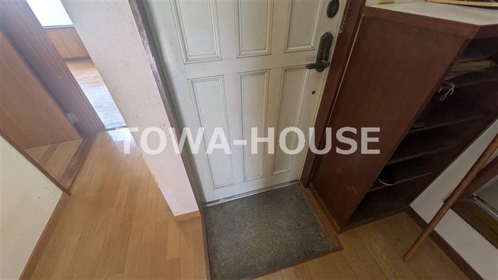 グレースコート早宮の玄関