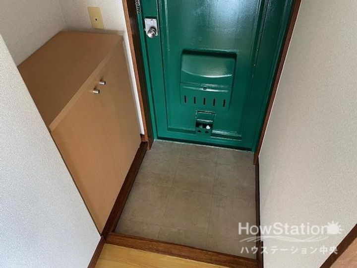 古屋ガーデンマンションの玄関