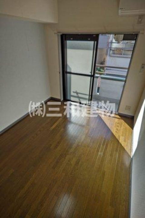 コンフォールイシガミの居間