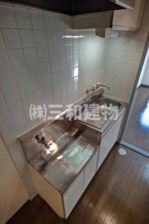 コンフォールイシガミのキッチン