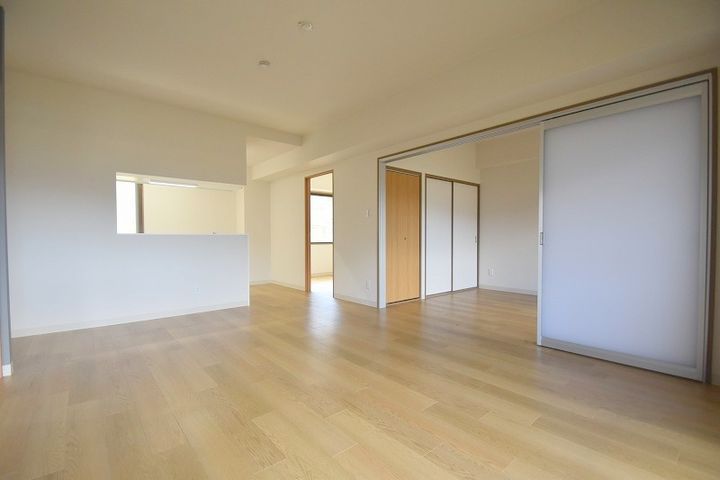 パールハイツ口田の居間