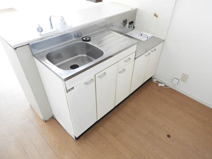 新潟県新発田市富塚町2(アパート)の賃貸物件のキッチン