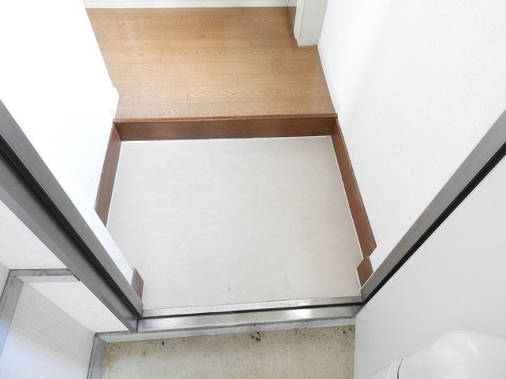 新潟県新発田市富塚町2(アパート)の賃貸物件の玄関