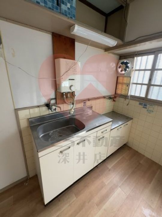 大阪府堺市堺区緑ヶ丘中町2(一戸建)の賃貸物件のキッチン