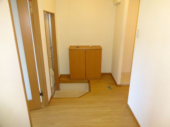 ソレイユ伊敷の玄関