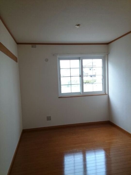 福島県福島市瀬上町字桜町1(アパート)の賃貸物件の居間