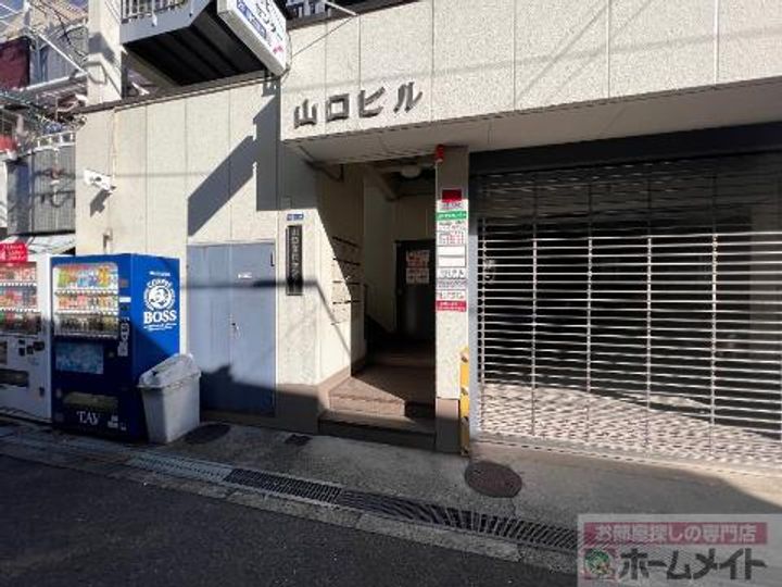 山口ビルの地図