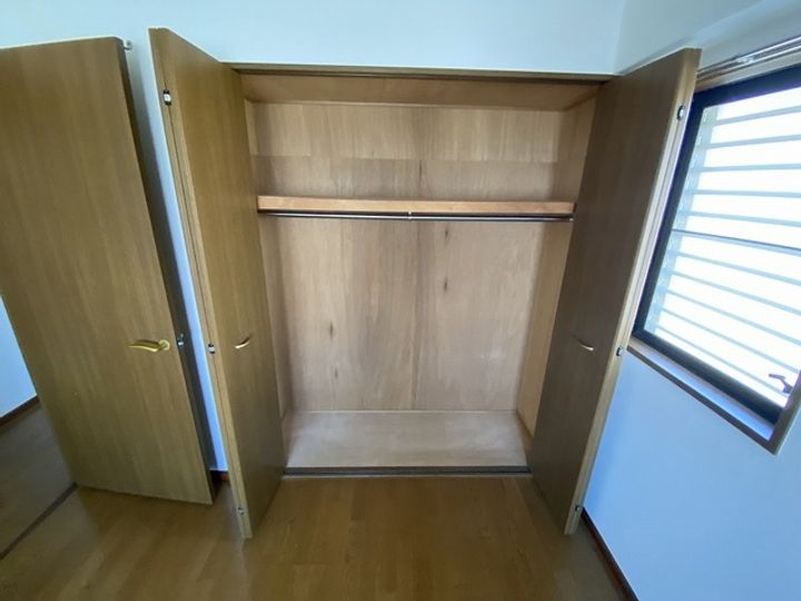 オーク一番館の内装