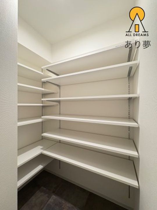 エル・セレーノ横浜関内デューエの内装