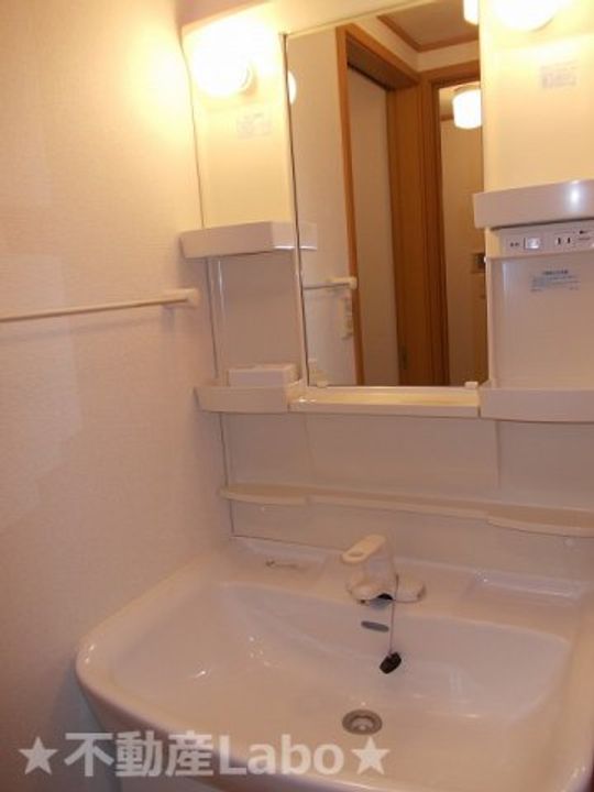 徳島県板野郡松茂町笹木野字八山開拓(アパート)の賃貸物件の内装