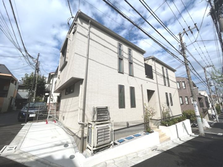 東京都中野区上高田1(アパート)の賃貸物件の外観