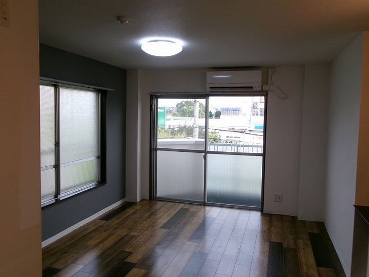 La verite Chitosedaiの居間