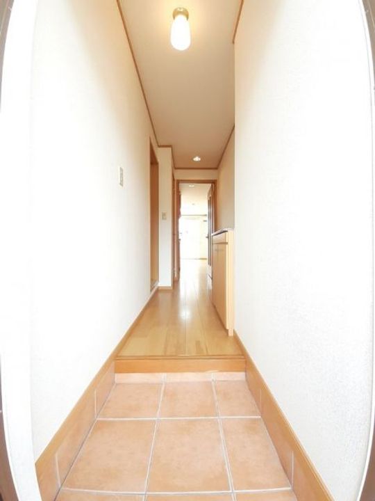 コール・ハピネス Iの玄関