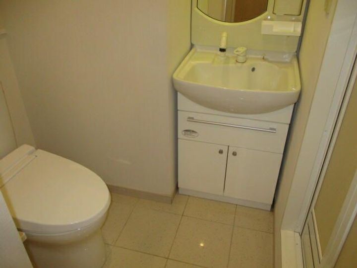 東京都港区芝3(マンション)の賃貸物件の内装