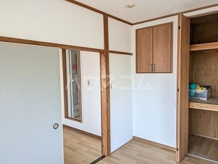 加藤アパートの内装
