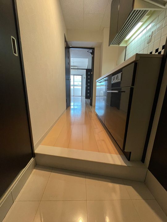 福岡県福岡市博多区千代6(マンション)の賃貸物件の玄関