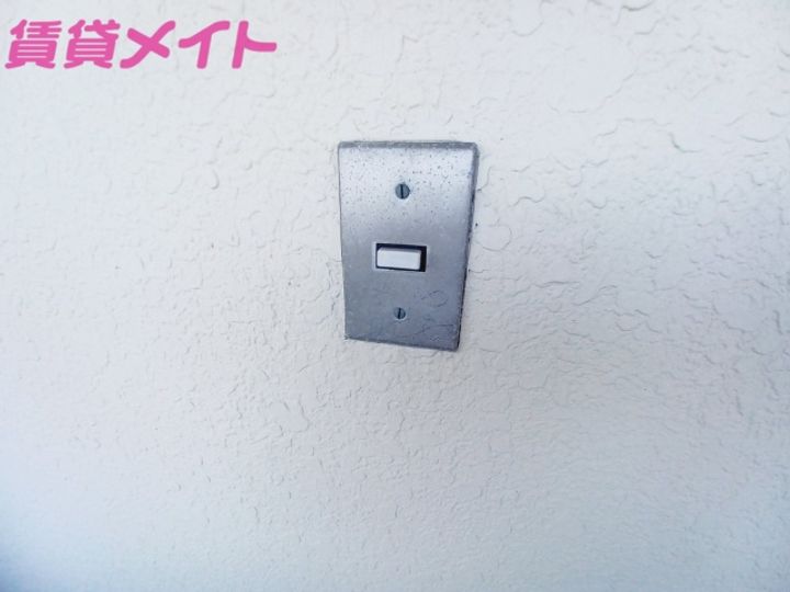 鈴与マンションの内装