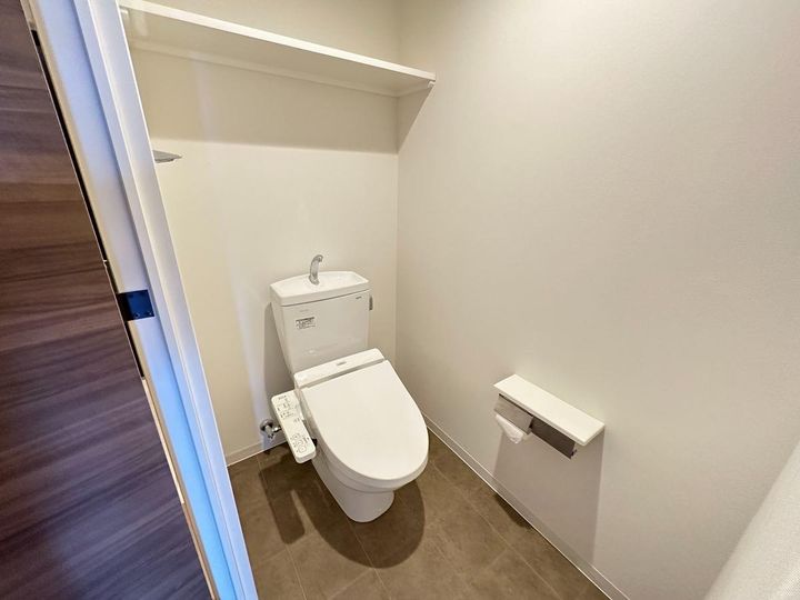 ロイヤルパークスER万代の内装