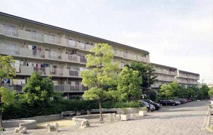 UR平城左京の外観