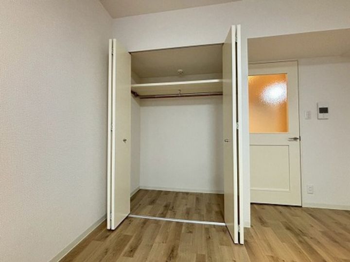 第21友建ビルの内装