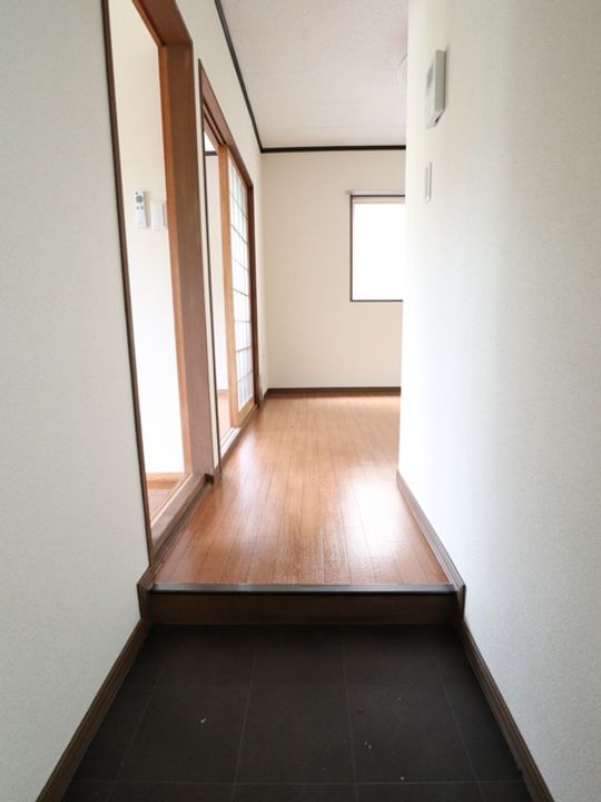 岡山県倉敷市福田町浦田(マンション)の賃貸物件の玄関