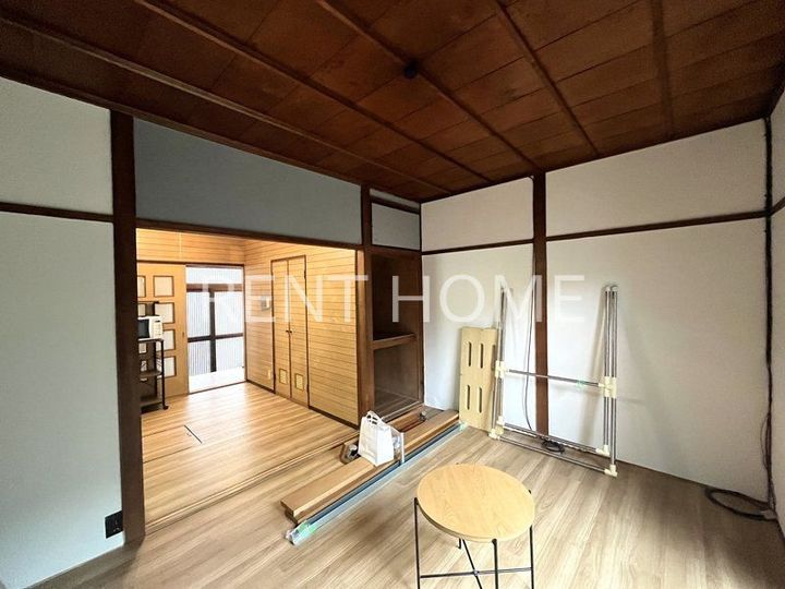 大阪府柏原市太平寺2(一戸建)の賃貸物件の居間