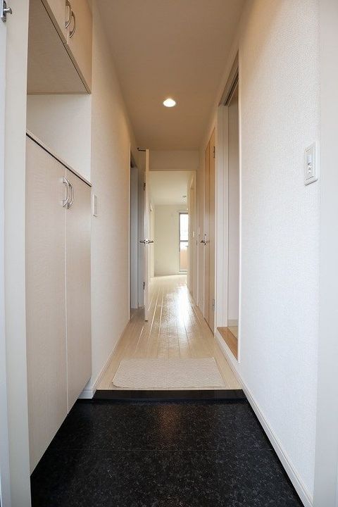 埼玉県志木市下宗岡1(マンション)の賃貸物件の玄関