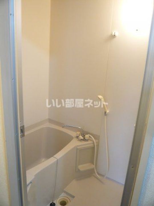 新潟県上越市子安新田(アパート)の賃貸物件の風呂